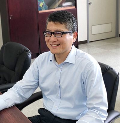 ハヤマ運輸代表取締役社長　葉山晋一様