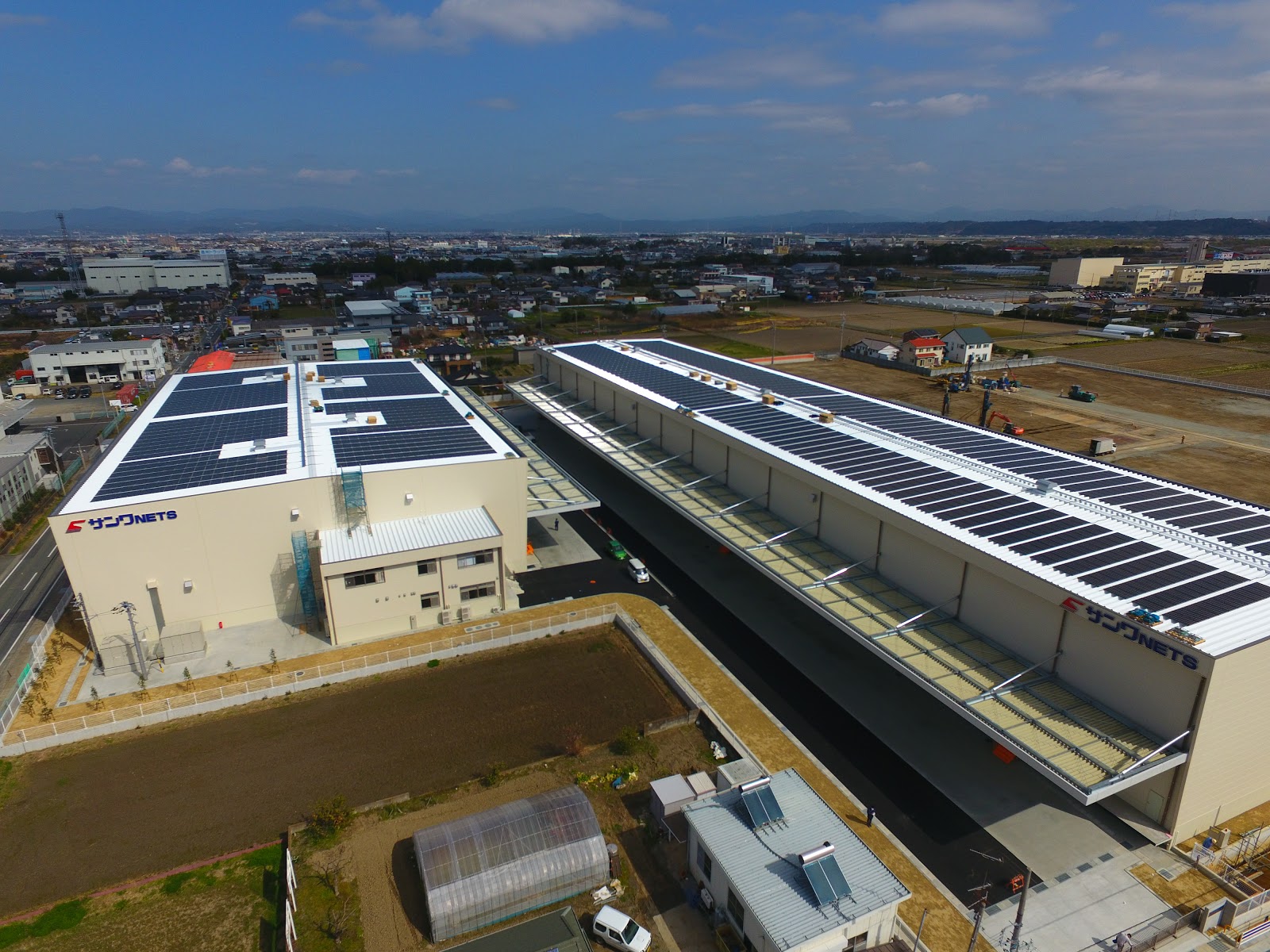 サンワＮＥＴＳ、浜松に物流センター　配送拠点集約で無駄削減