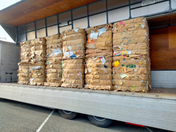 静岡・富士地区の紙製品輸送、「24年問題」対応行き詰まり　業務サイクル崩れ 運賃交渉も成果出ず　「運行本数で稼いでた」　運賃増も希望額と隔たり