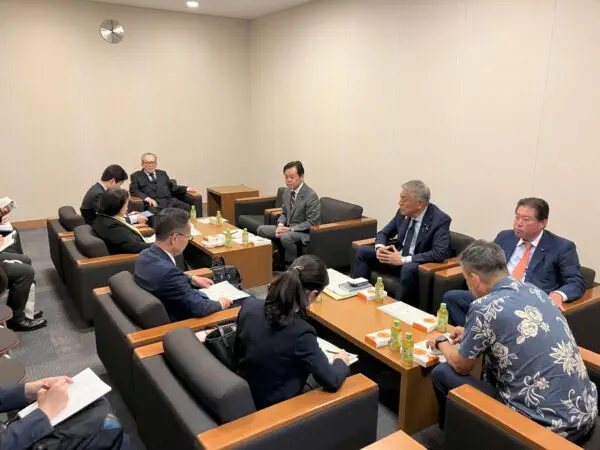 トラ新法成立の軌跡㊤／坂本全ト協会長、一貫主導　労使協調で与野党一致