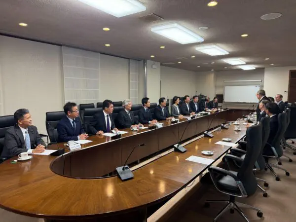 全ト協など、軽油暫定税率の廃止要望　自民総裁候補者に