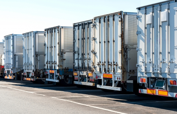 運行管理システムとは?機能やメリット、選ぶ際の比較ポイントを解説